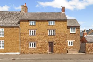 High Street Bodicote